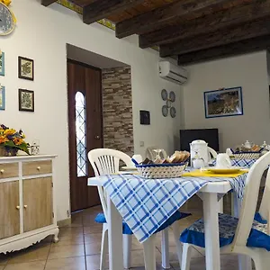  Frühstückspension La Vecchia Montagna Italien